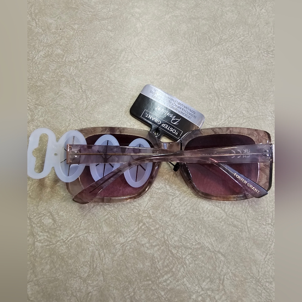 Foster Grant Marble Square Sunglasses - Picture 7 of 7
